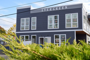 Evergreen Apartamentos