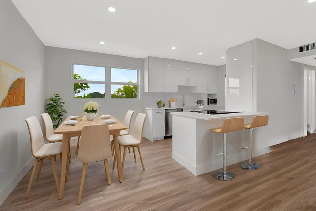 property at 4068 Ainslie Dr