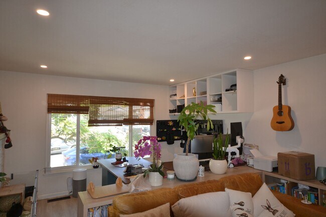 2633 Sulphur Dr in Hayward, CA - Building Photo - Building Photo