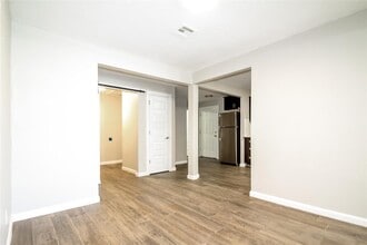 5117 S Lee Ave in Oklahoma City, OK - Building Photo - Building Photo
