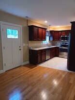 171 Columbus Ave, Unit ADU in Dover, NH - Building Photo