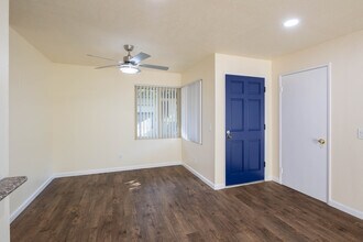 Owen Village Apartments in Buena Park, CA - Building Photo - Interior Photo