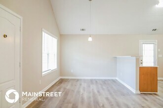 4976 Wolfcreek View in College Park, GA - Building Photo - Building Photo