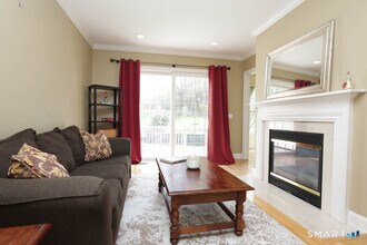 38 Bradford Walk in Farmington, CT - Building Photo - Building Photo