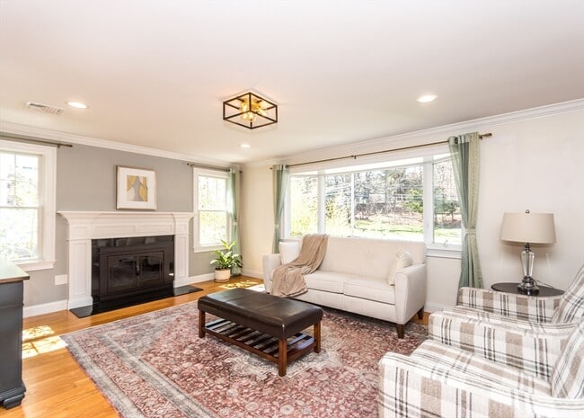 930 Central Ave in Needham, MA - Building Photo - Building Photo