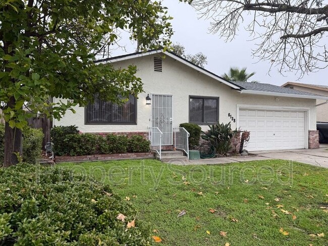6138 Greenfield Ln in Stockton, CA - Building Photo - Building Photo