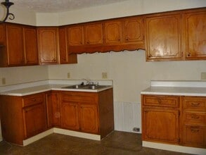 1006 E Grant St in Marion, IN - Building Photo - Building Photo