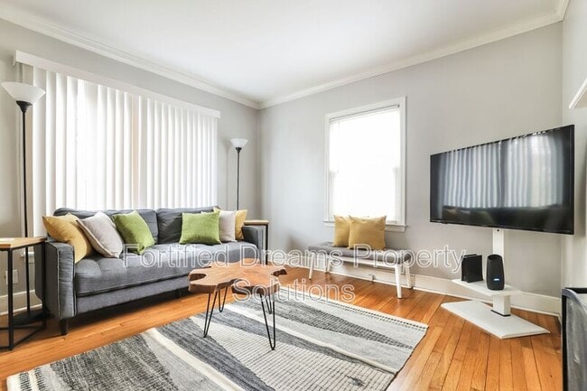 property at 3021 Sourwood Rd