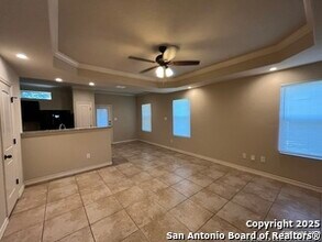 6878 Lakeview Dr. in San Antonio, TX - Building Photo - Building Photo