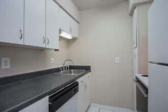 1416 Hawthorne St in Houston, TX - Building Photo - Building Photo
