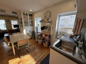 21 Moon St in Boston, MA - Building Photo - Building Photo