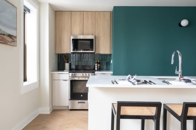 property at 1217 N La Salle Dr
