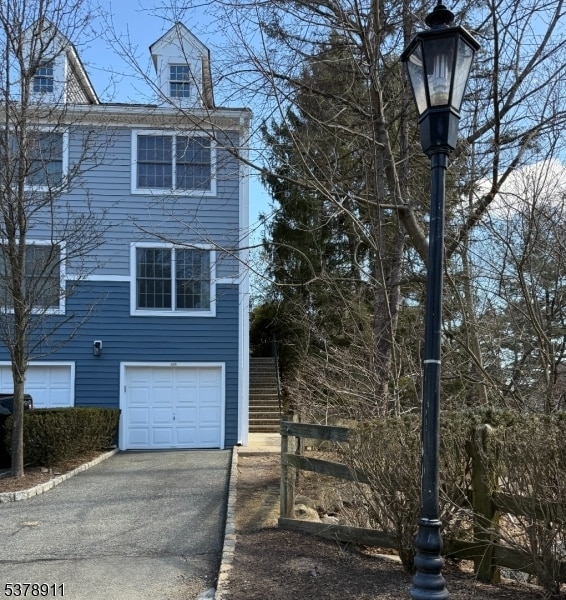 property at 629 Fairfax Dr