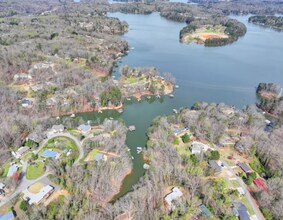 2817 Evergreen Pl in Gainesville, GA - Building Photo - Building Photo