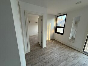 1034 W 20th Pl, Unit 3 in Chicago, IL - Foto de edificio - Building Photo