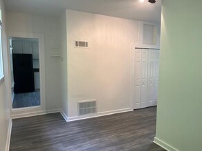 806 Briarcliff Rd NE in Atlanta, GA - Building Photo - Building Photo