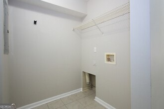 1687 Cannonball Ct NW in Lawrenceville, GA - Foto de edificio - Building Photo