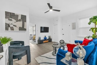 68 Pine St in Montclair, NJ - Building Photo - Building Photo