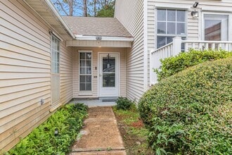 632 Emerald Ln in Fort Walton Beach, FL - Building Photo - Building Photo
