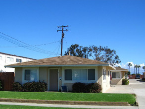 2310 Florida St in Huntington Beach, CA - Building Photo - Building Photo