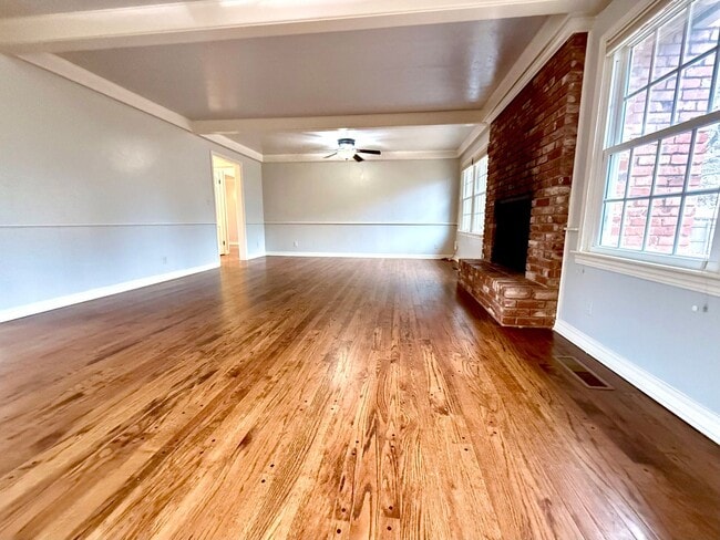 2600 Carlton Way in The Village, OK - Building Photo - Building Photo