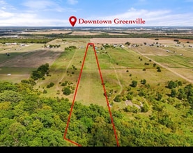 342 Co Rd 2146 in Greenville, TX - Foto de edificio - Building Photo