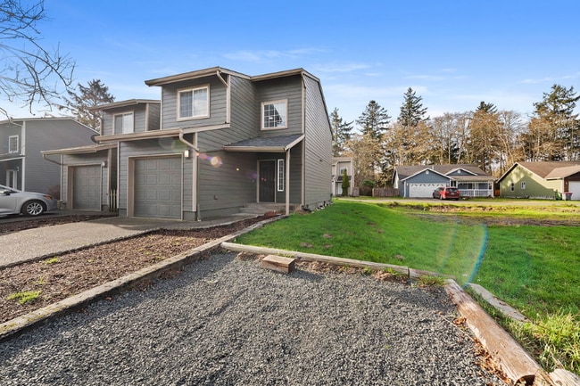 578-578 7th Ave, Unit 578 in Warrenton, OR - Building Photo - Building Photo