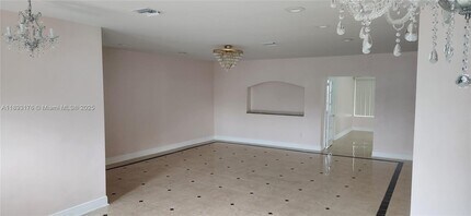5260 SW 9th St in Plantation, FL - Building Photo - Building Photo