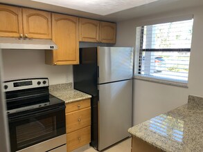 645 Beachcomber Ln in Fort Pierce, FL - Building Photo - Building Photo