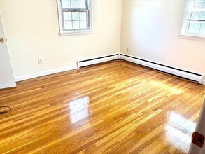 124 Salem St in Wakefield, MA - Building Photo - Building Photo