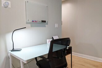 248 Market St in Philadelphia, PA - Foto de edificio - Building Photo