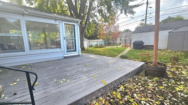 5816 12th Ave S in Minneapolis, MN - Building Photo - Building Photo