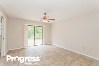 5206 Hope Ln in Spring Hill, FL - Building Photo - Building Photo