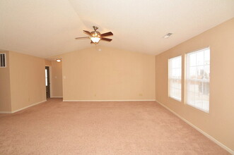 2989 Hearthside Dr in Greenwood, IN - Building Photo - Building Photo
