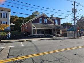 396 Main St in South Kingstown, RI - Building Photo - Building Photo