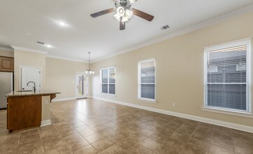 234 Rosemary Pl in Lafayette, LA - Building Photo - Building Photo