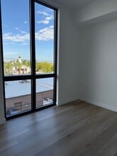 234 SE 3rd St, Unit A1 in Dania Beach, FL - Building Photo - Building Photo
