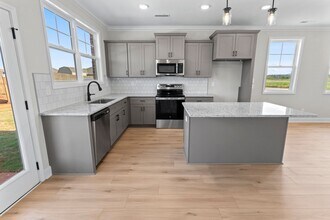 247 Susan Lynn Dr in Hazel Green, AL - Building Photo - Building Photo