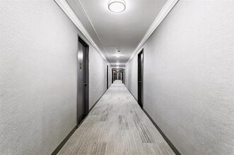 7100 JFK Blvd E in Guttenberg, NJ - Building Photo - Building Photo