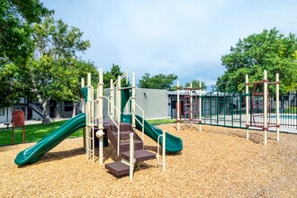 MOUNTAIN VISTA in Albuquerque, NM - Building Photo - Other