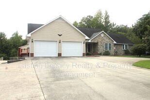 1056 Hasty School Rd in Thomasville, NC - Building Photo