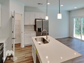 3024 Reid Ave in Charlotte, NC - Foto de edificio - Building Photo