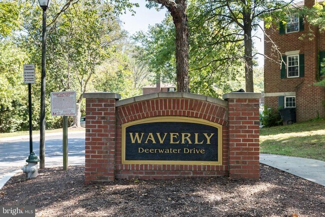 13640 Deerwater Dr in Germantown, MD - Building Photo - Building Photo