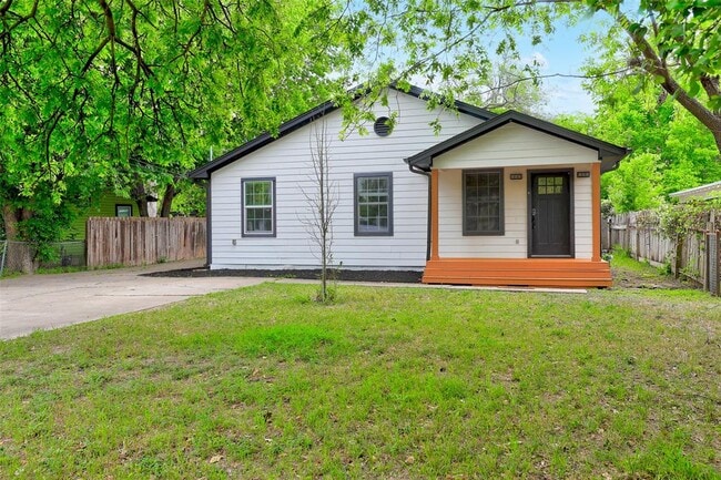 property at 6307 Chesterfield Ave
