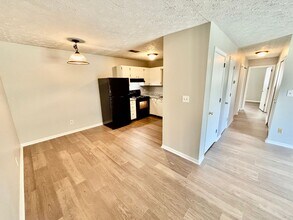 1329 Gray Hawk Rd in Lexington, KY - Building Photo - Building Photo