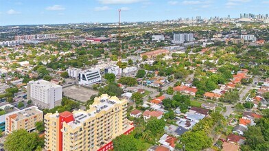 104 SW 40th Ave in Coral Gables, FL - Building Photo - Building Photo