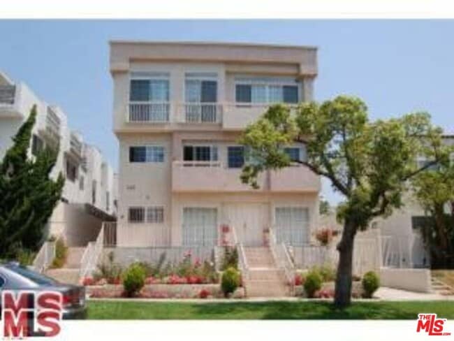 property at 923 Euclid St