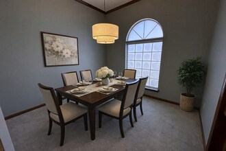 15209 W 91st Pl in Lenexa, KS - Foto de edificio - Building Photo