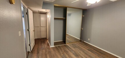 3031 N Civic Center Plz, Unit #109 in Scottsdale, AZ - Foto de edificio - Building Photo