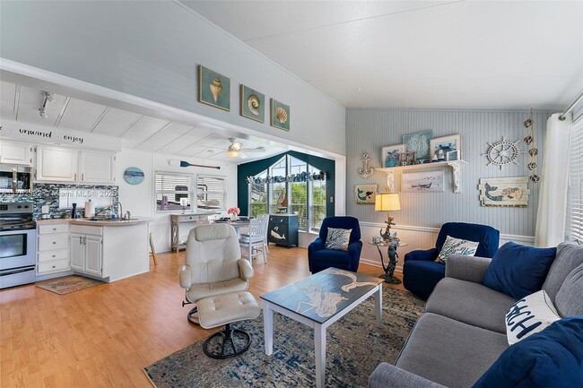 property at 781 Nettles Blvd